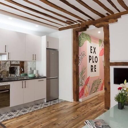 Bonito apartamento en típica corrala en el centro de Madrid Exterior foto