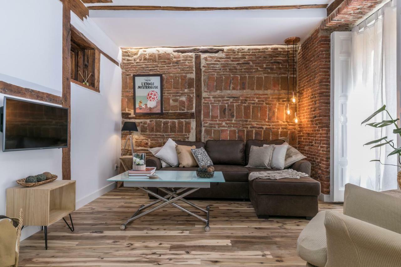Bonito apartamento en típica corrala en el centro de Madrid Exterior foto